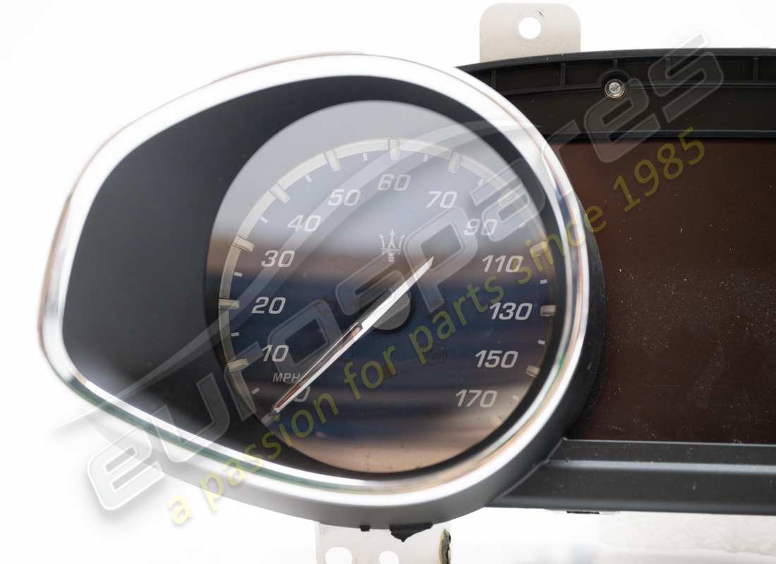 used maserati instr. panel cluster (v6 ds, rhd part number 670009684 (2)
