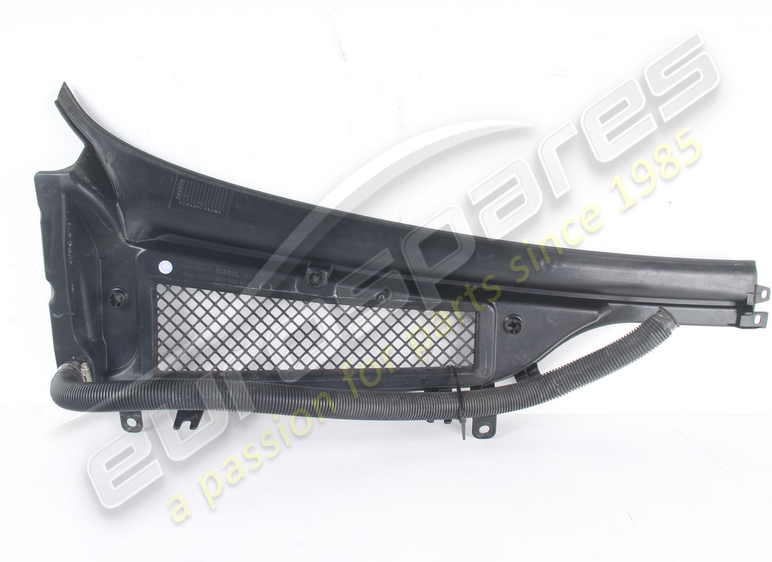 used ferrari complete lh underwindscreen tr. part number 769800 (1)