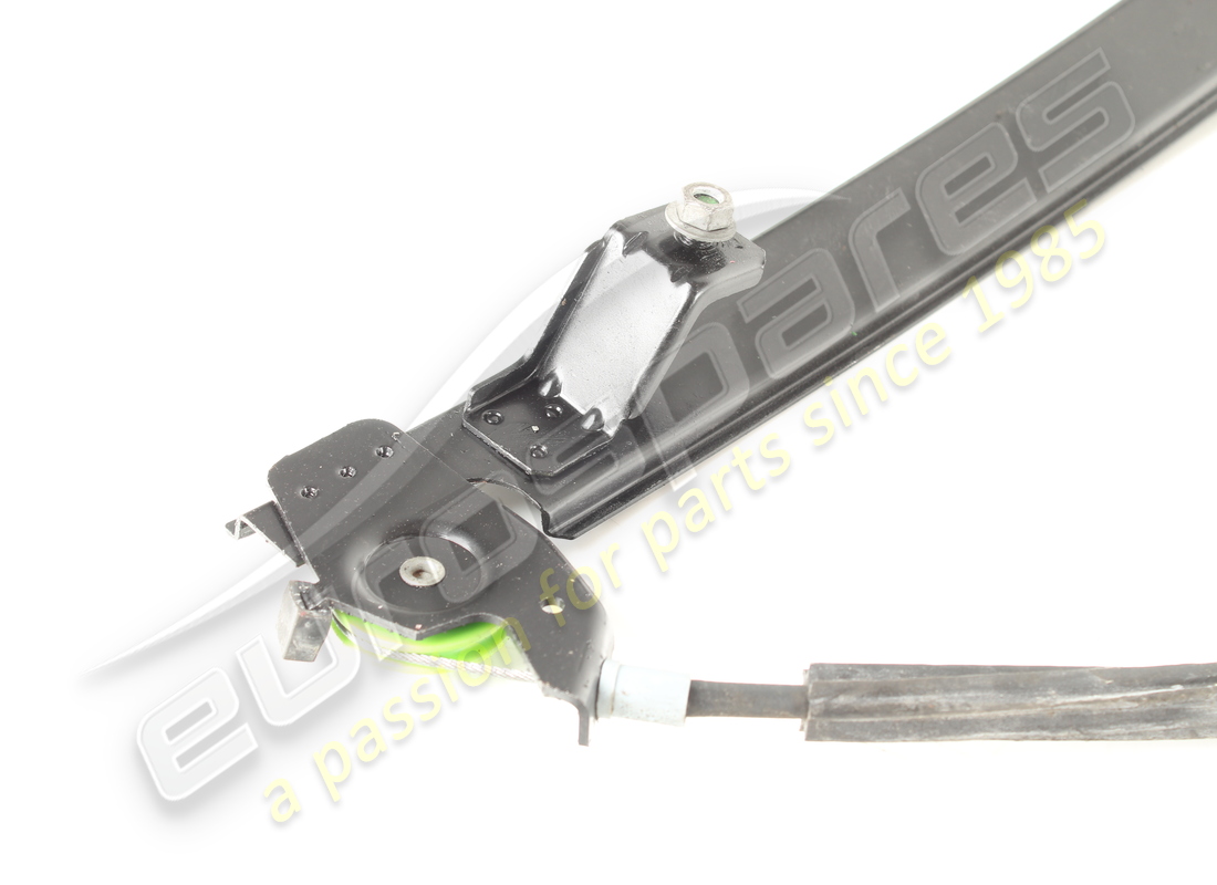 used maserati rh front glass lift. part number 84934000 (3)