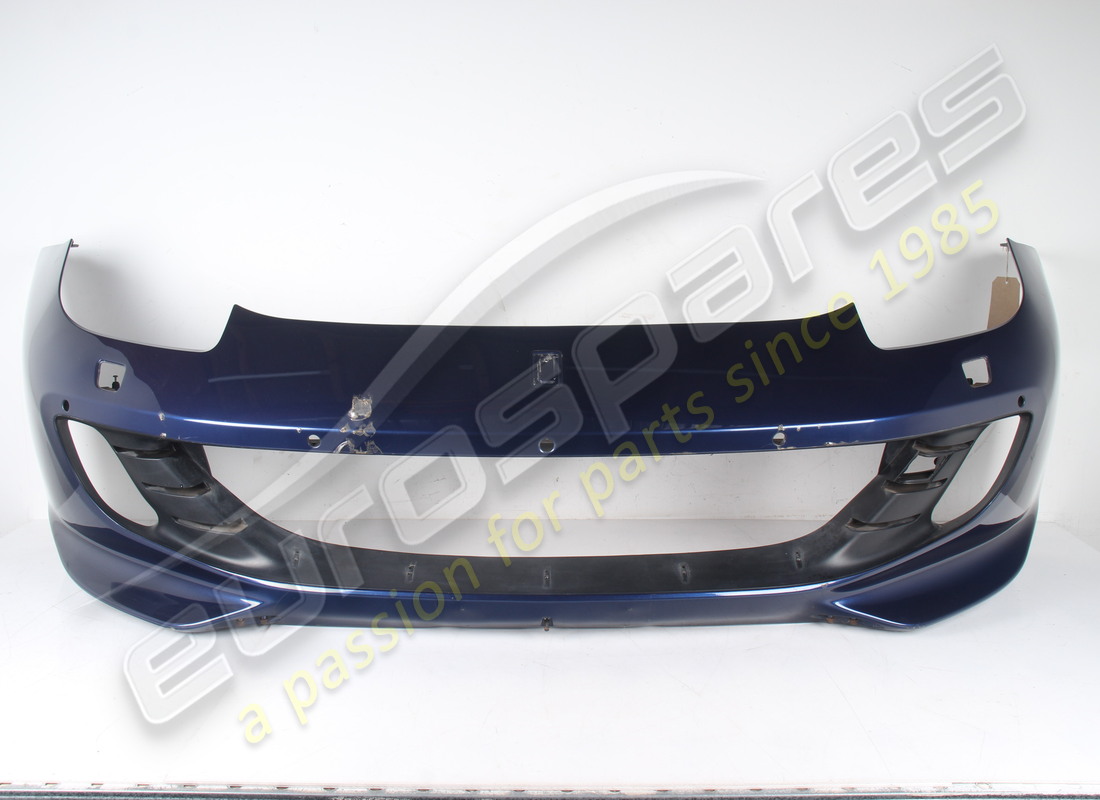 used ferrari front bumper. part number 89047110 (1)