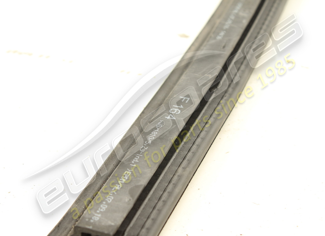 used ferrari rh door inner perimeter seal. part number 89107900 (2)