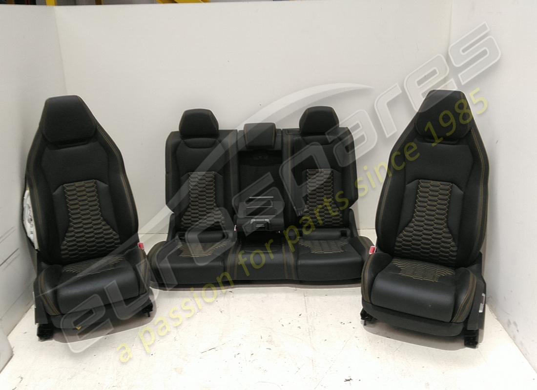 USED Lamborghini COMPLETE SEAT SET . PART NUMBER EAP1227394 (1)