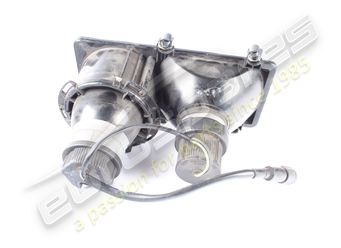 used ferrari lh headlight. part number 133081 (5)