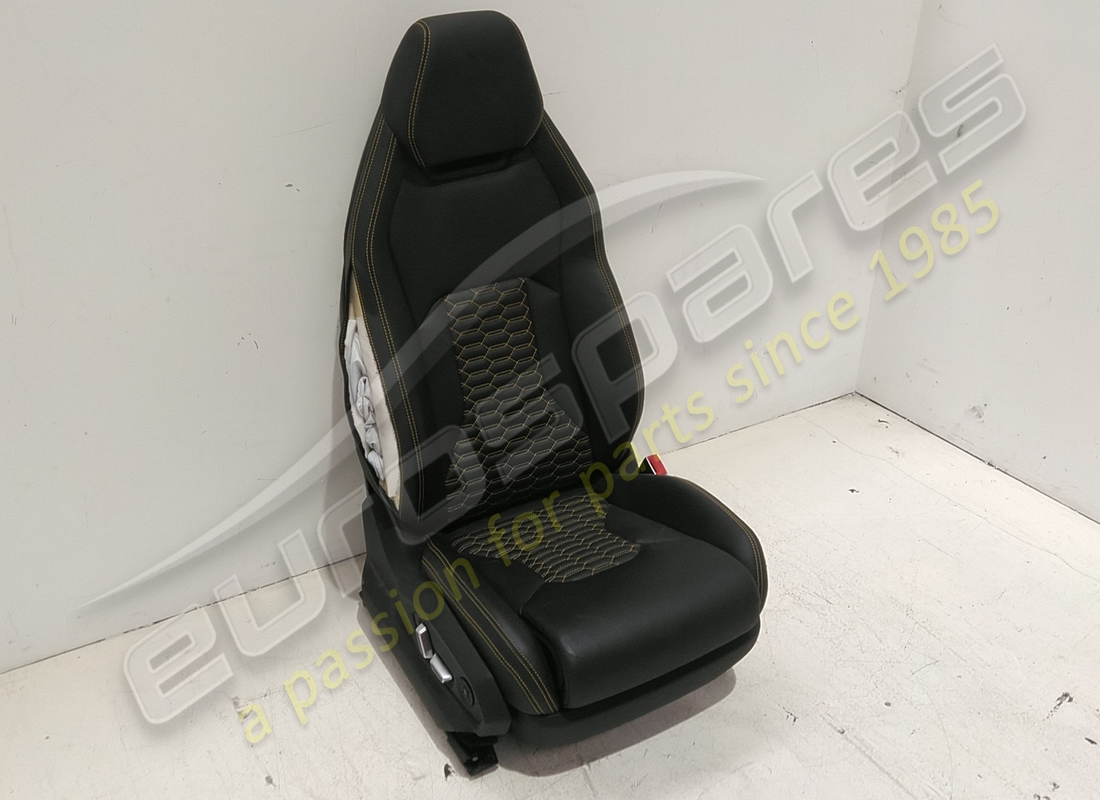used eurospares complete set of front & rear seats. part number eap1227394 (4)