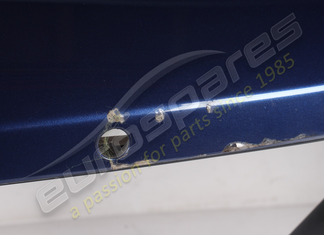 used ferrari front bumper. part number 89047110 (15)