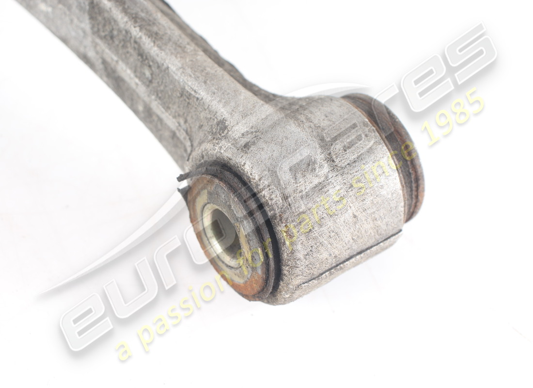 USED MASERATI FRONT SUSPENSION UPPER ARM. PART NUMBER 386600027 (5) used maserati front suspension upper arm. part number 386600027 (5)