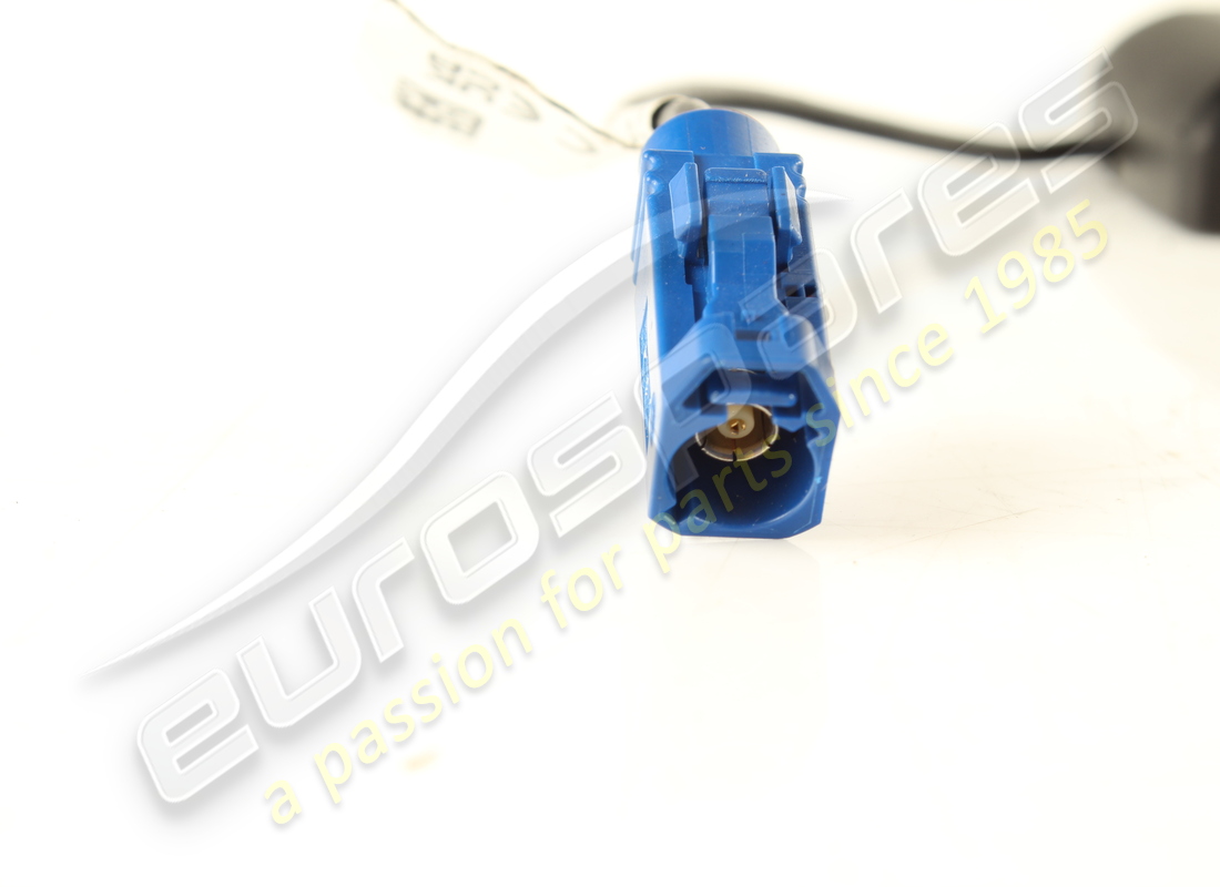 used ferrari gps antenna. part number 789209 (3)