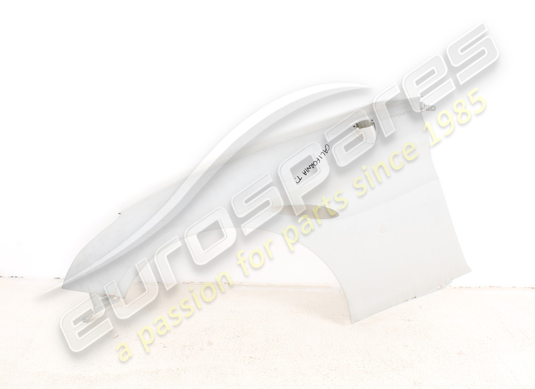 new (other) ferrari front lh fender. part number 85054911 (1)