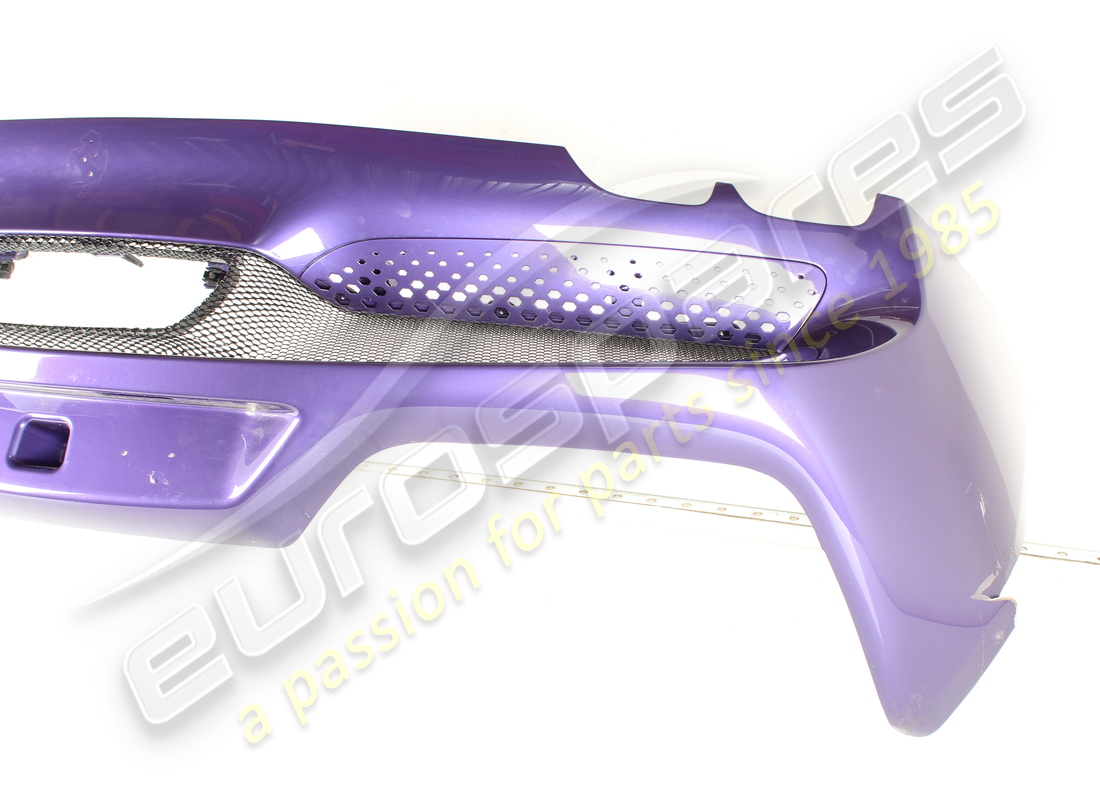damaged ferrari complete rear bumper. part number 985802357 (3)