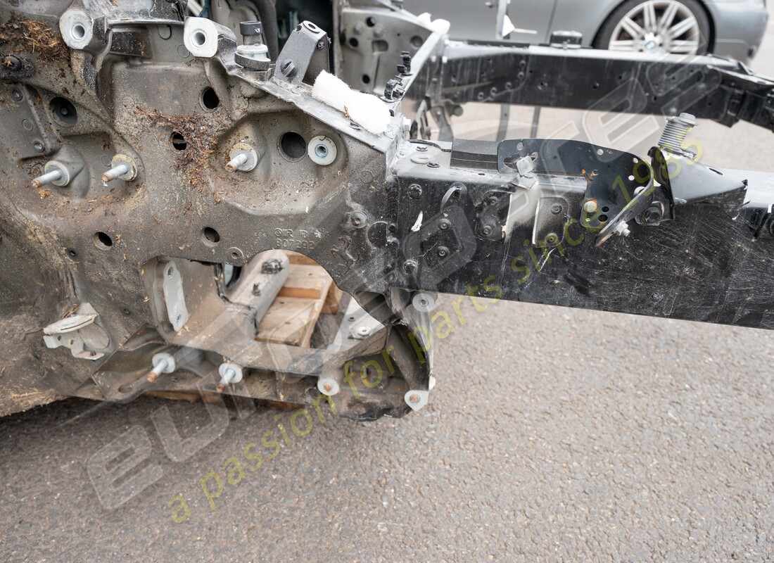 used ferrari front chassis & roof. part number eap1492385 (5)
