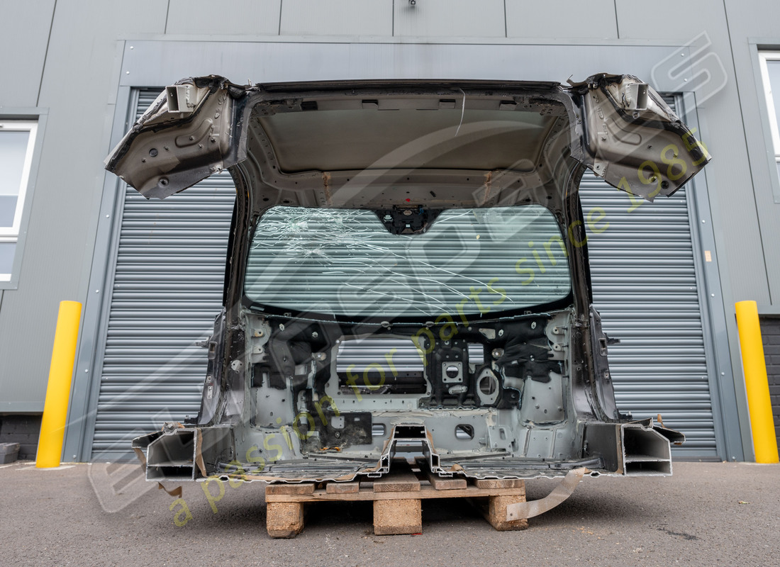 used ferrari front chassis & roof. part number eap1492385 (7)