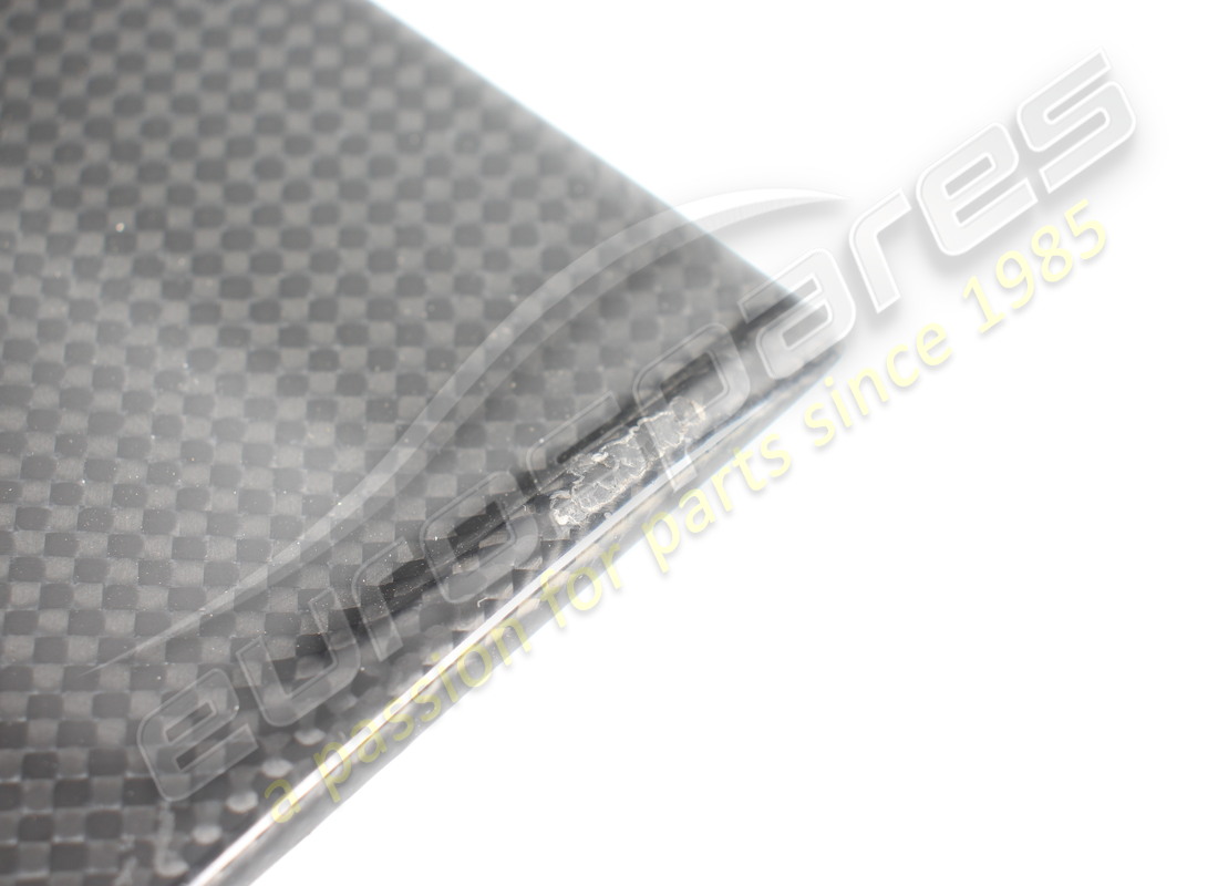 damaged ferrari lh cosmetic strip. part number 87586400 (2)