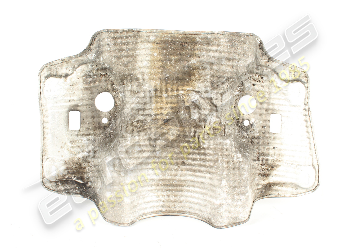 used lamborghini shield au736. part number 4m0521443d (2)