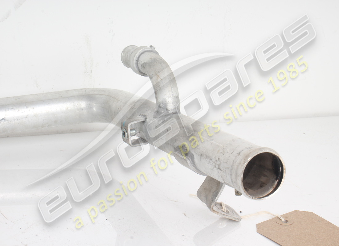 used ferrari tubo ritorno h2o sottopianal. part number 868759 (2)