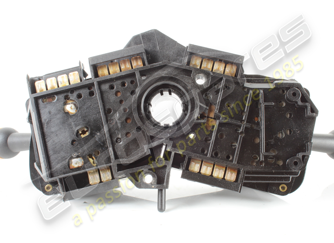 USED MASERATI STEERING COLUMN SWITCH. PART NUMBER 373300147 (6) used maserati steering column switch. part number 373300147 (6)