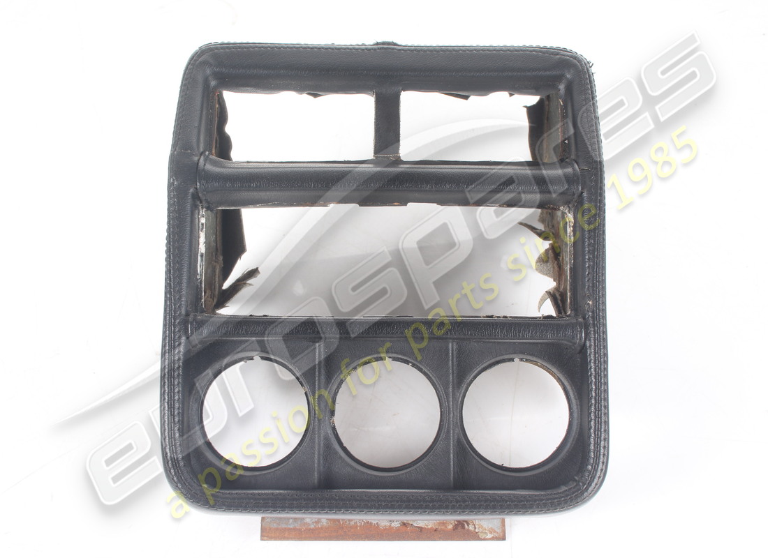 USED FERRARI DASHBOARD RHD PART NUMBER 61852700 (2) used ferrari dashboard rhd part number 61852700 (2)