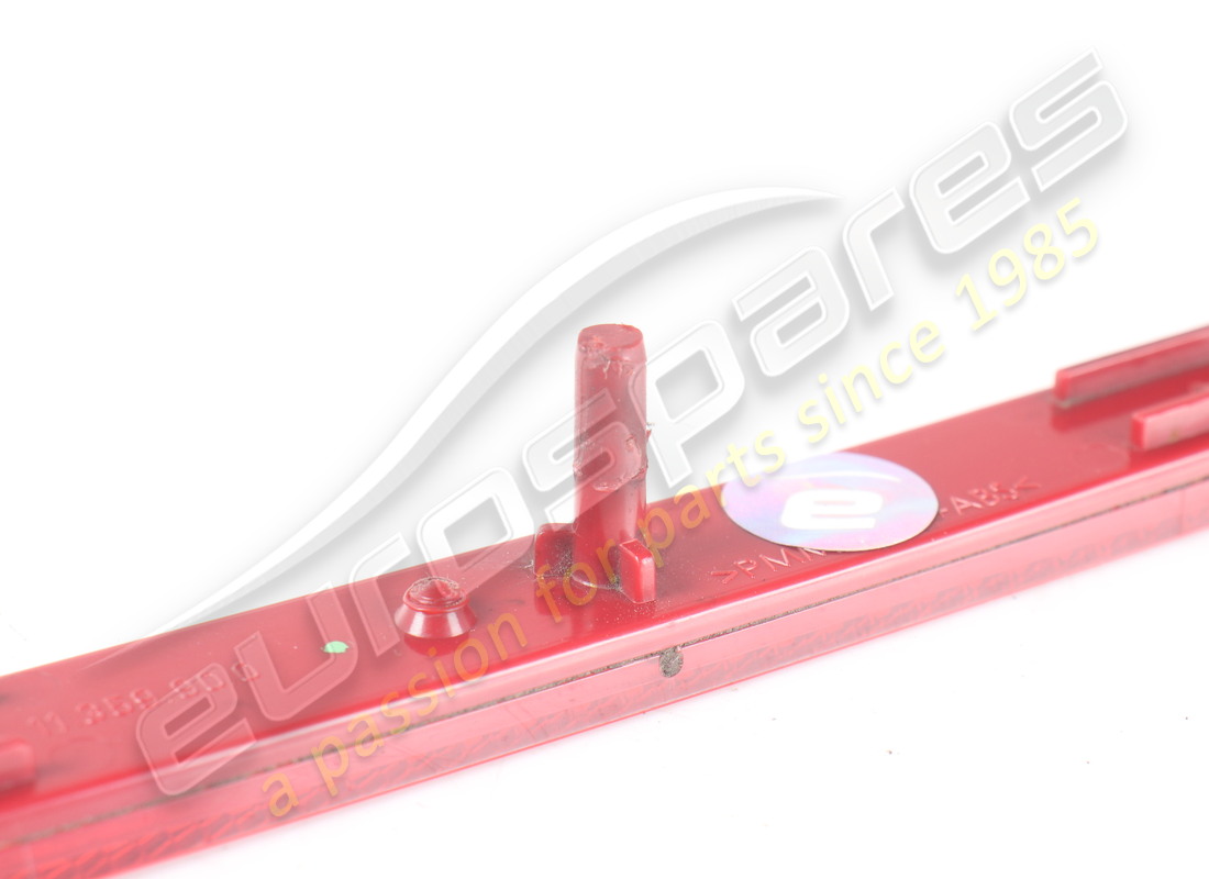 USED FERRARI LH REFLECTOR. PART NUMBER 84806900 (4) used ferrari lh reflector. part number 84806900 (4)