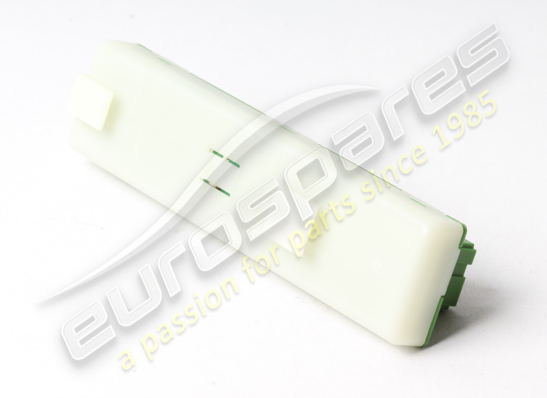 new maserati connector. part number 673004868 (2)