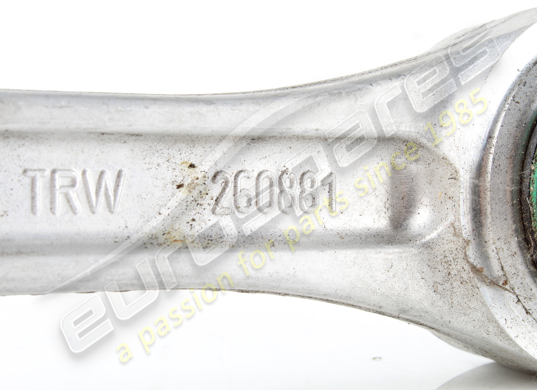 used ferrari link. part number 259688 (5)