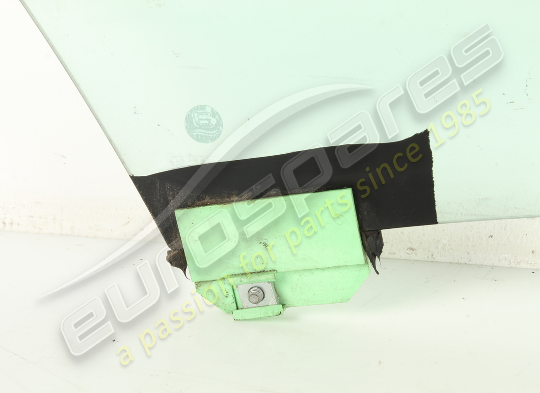 USED MASERATI RH REAR DOOR GLASS. PART NUMBER 83744700 (3) used maserati rh rear door glass. part number 83744700 (3)