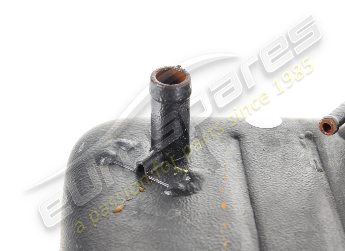 used ferrari complete header tank. part number 266733 (2)