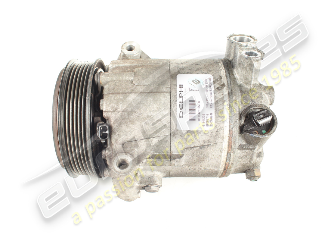 used maserati air conditioning compressor v6. part number 308716 (2)