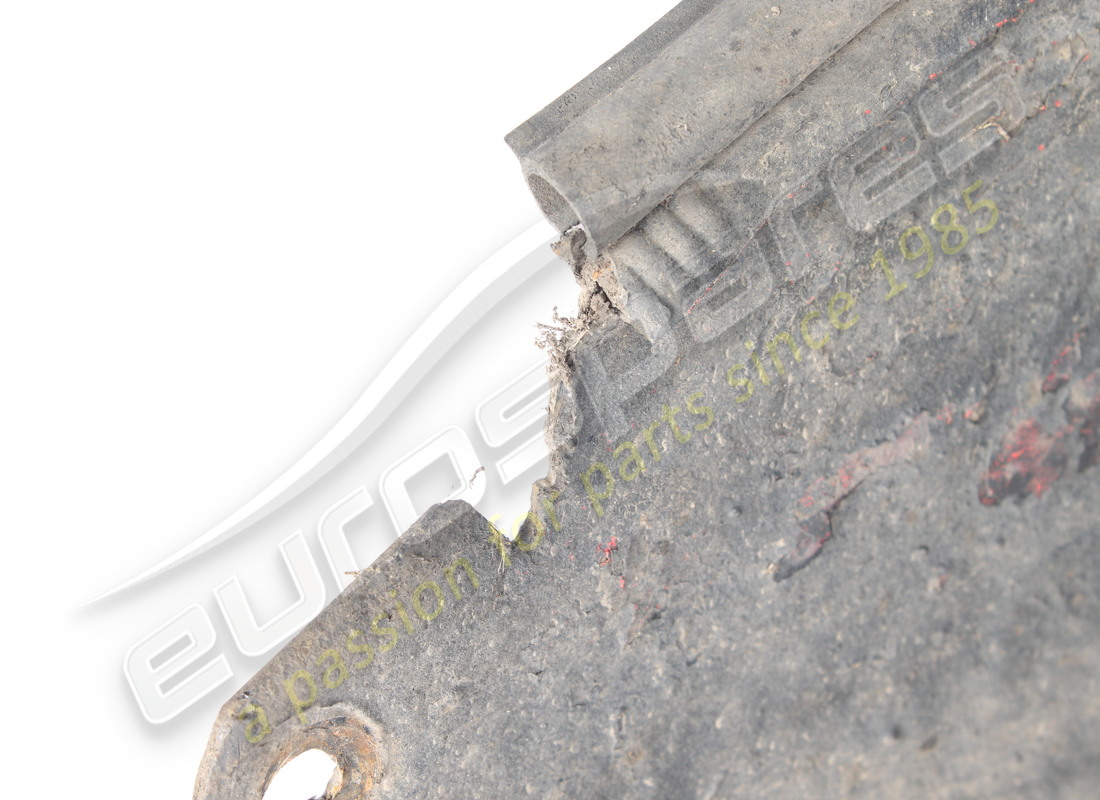 used ferrari lh rear wheel arch. part number 60091402 (3)