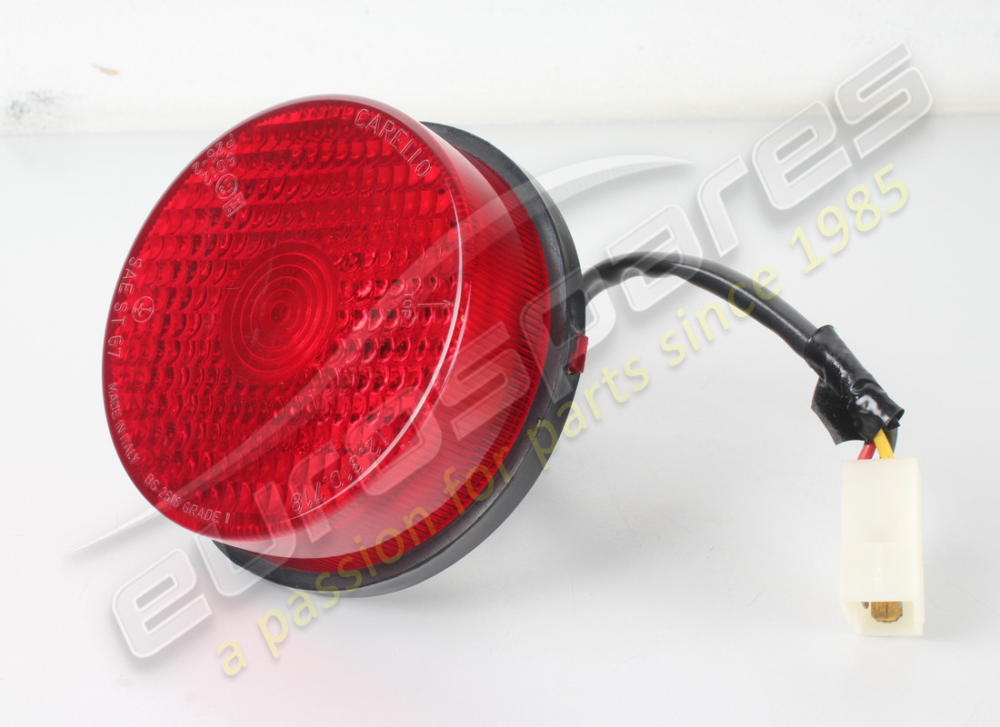 new ferrari rear tail lamp c/w reflector oe. part number 20082301 (1)