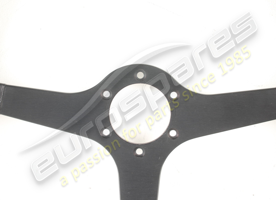 new ferrari momo steering wheel. part number 119036 (2)