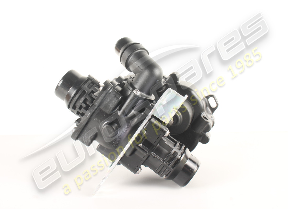 new maserati termostatic valve. part number 675001144 (3)