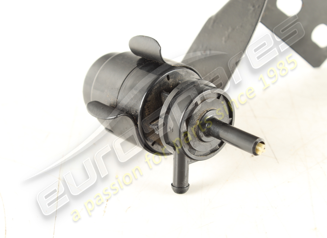 used ferrari pump. part number 61535400 (2)