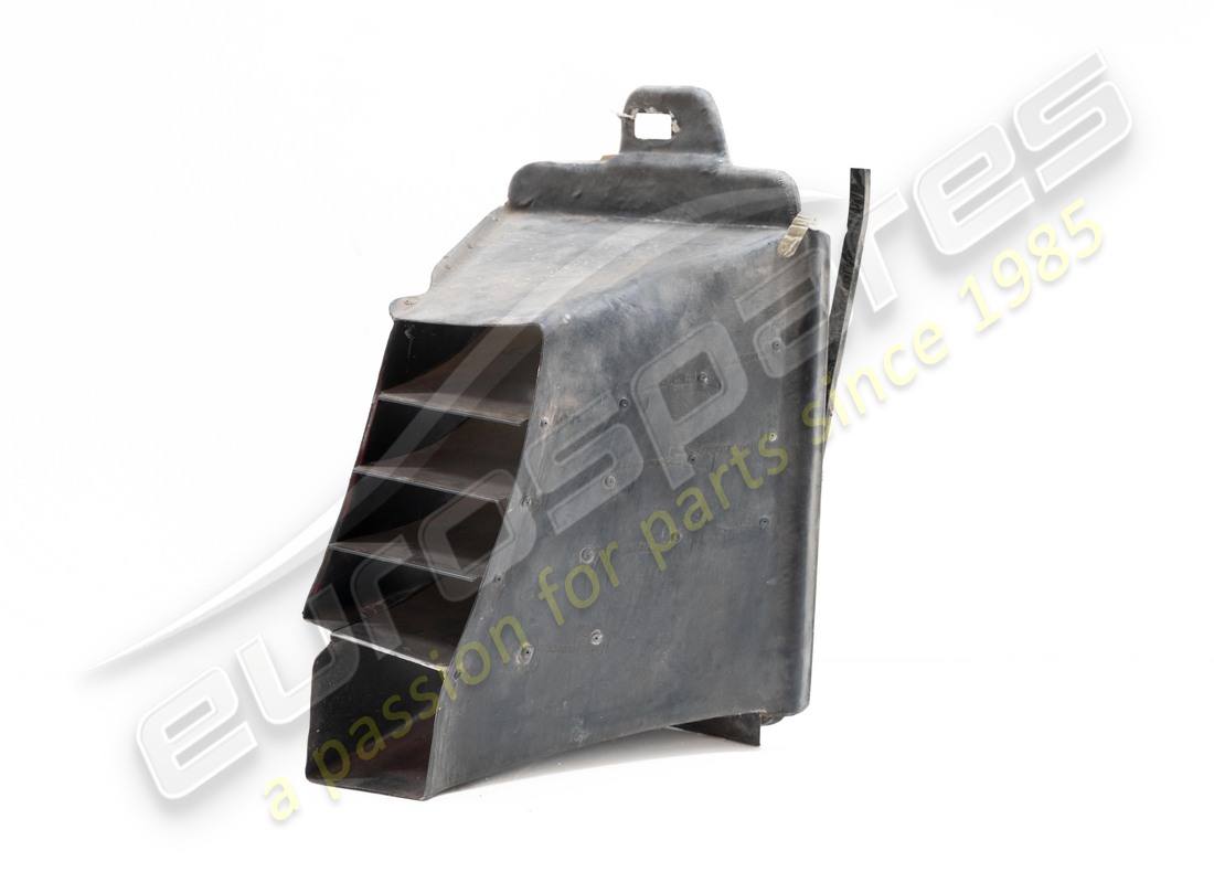 used ferrari lh air inlet. part number 62098000a (3)