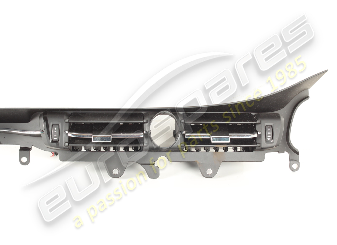 USED MASERATI PASSENGER-SIDE DASHBOARD VEN. PART NUMBER 670015427 (3) used maserati passenger-side dashboard ven. part number 670015427 (3)