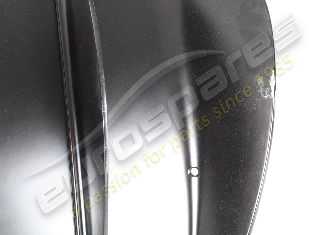 NEW (OTHER) FERRARI REAR DIFFUSER BLACK. PART NUMBER 69140500 (3) new (other) ferrari rear diffuser black. part number 69140500 (3)