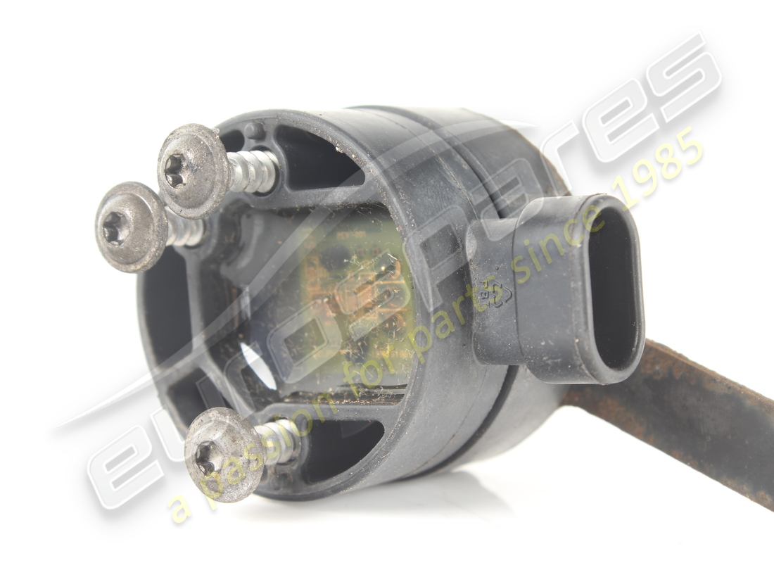 USED FERRARI COMPLETE RH REAR MOTION SENSOR. PART NUMBER 259266 (4) used ferrari complete rh rear motion sensor. part number 259266 (4)