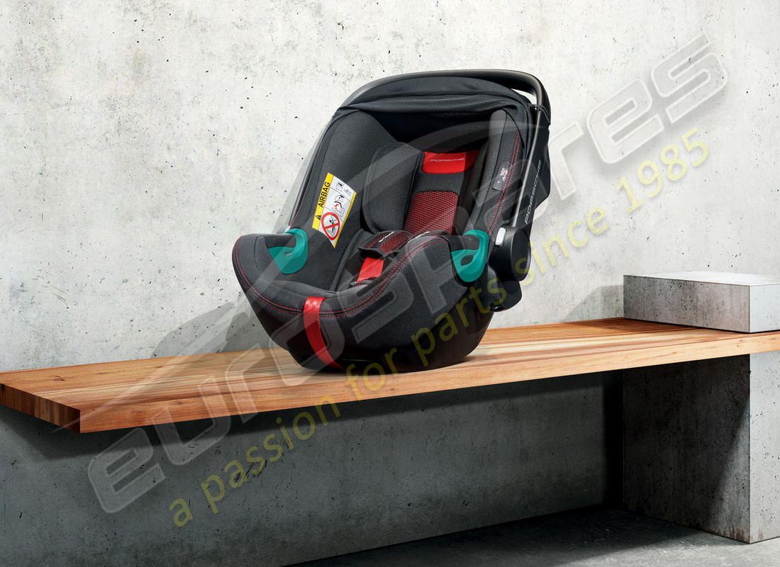 new porsche i-size baby seat. part number 971044070 (1)