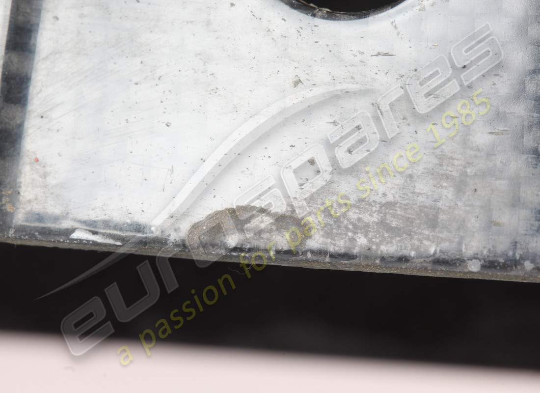 used ferrari lh underdoor trim. part number 86936410 (21)