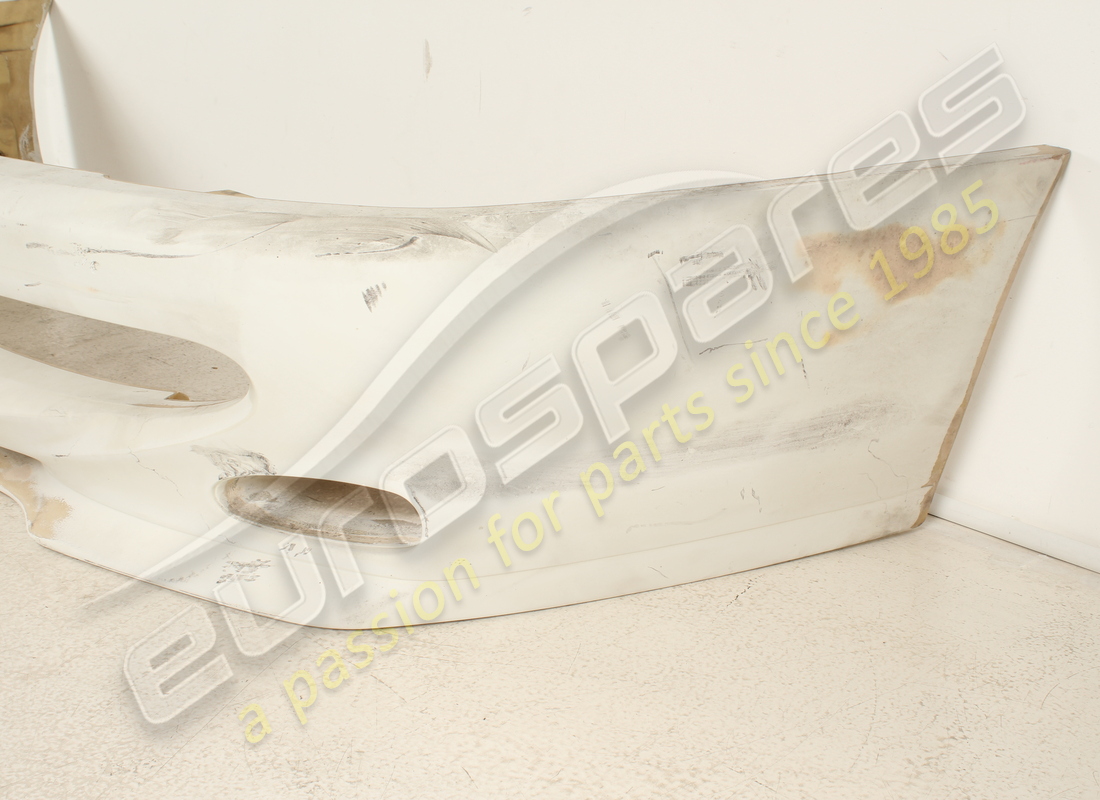 new (other) ferrari front bumper. part number 65047110 (3)
