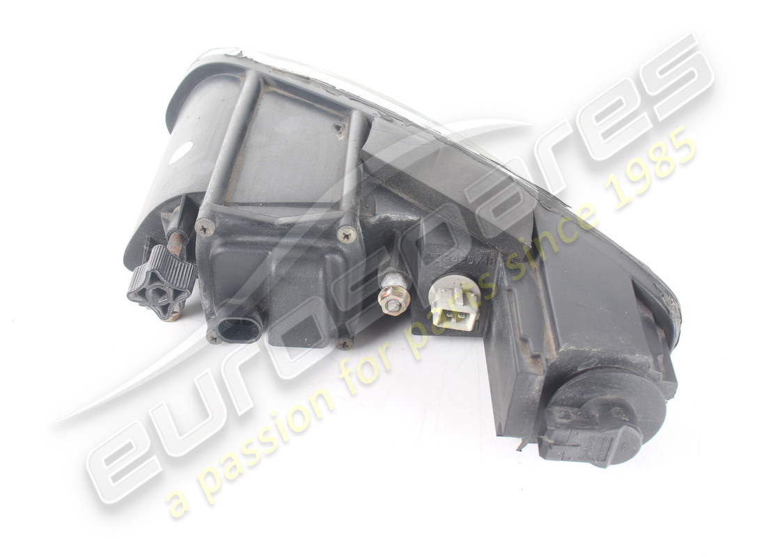 used maserati rh fog light. part number 383100114 (4)