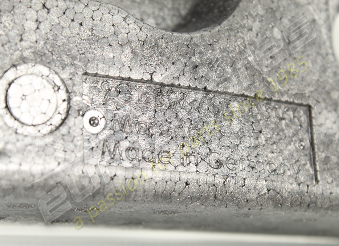 new porsche attachment part for rear trim. part number 9gt807603 (5)