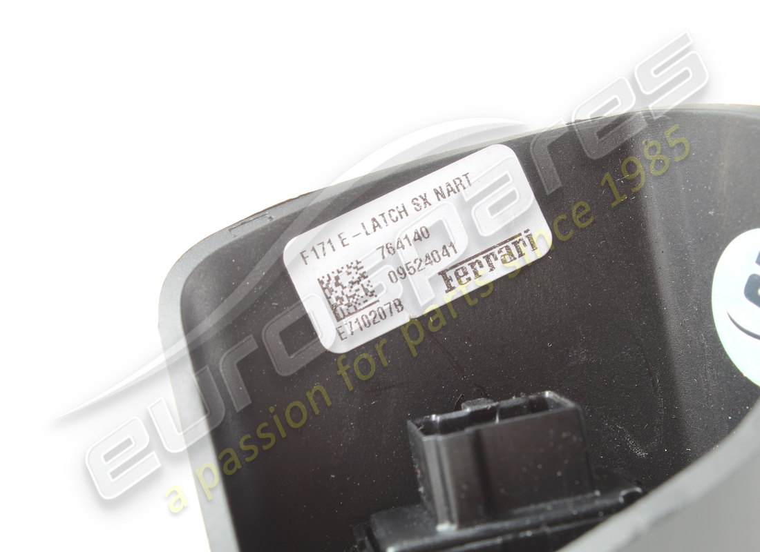 used ferrari mostrina superiore maniglion. part number 764140 (4)