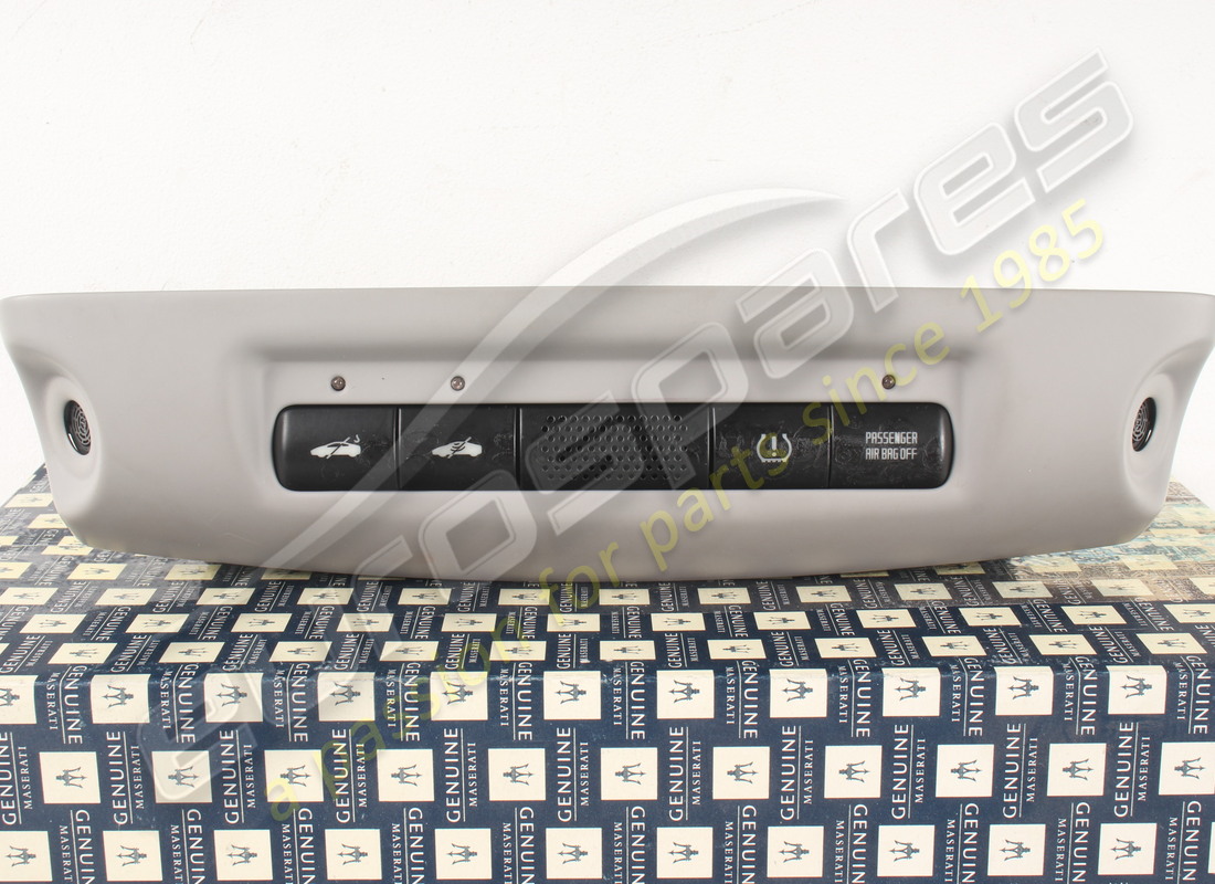 new (other) maserati complete control button panel, grigio chia. part number 68177031 (5)