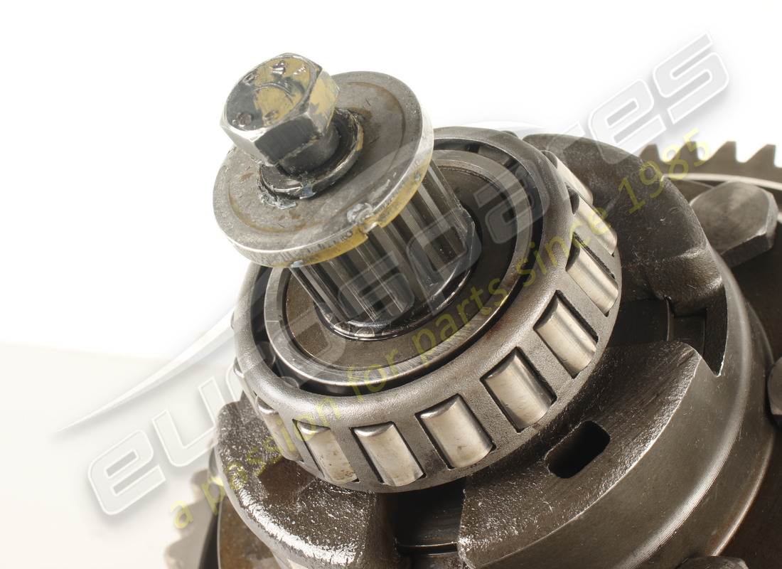 used ferrari differential unit. part number 106769 (5)