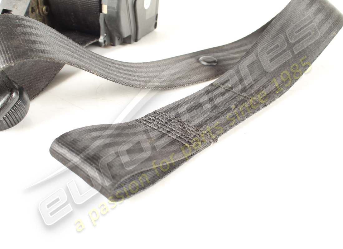 used maserati complete rh seat belt winder bran. part number 388150338 (4)