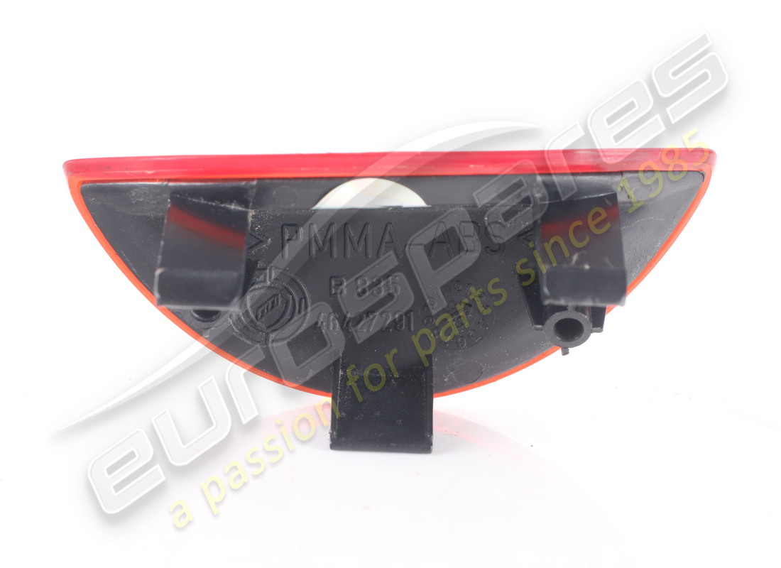 used maserati reflector for door panel. part number 46427291 (2)