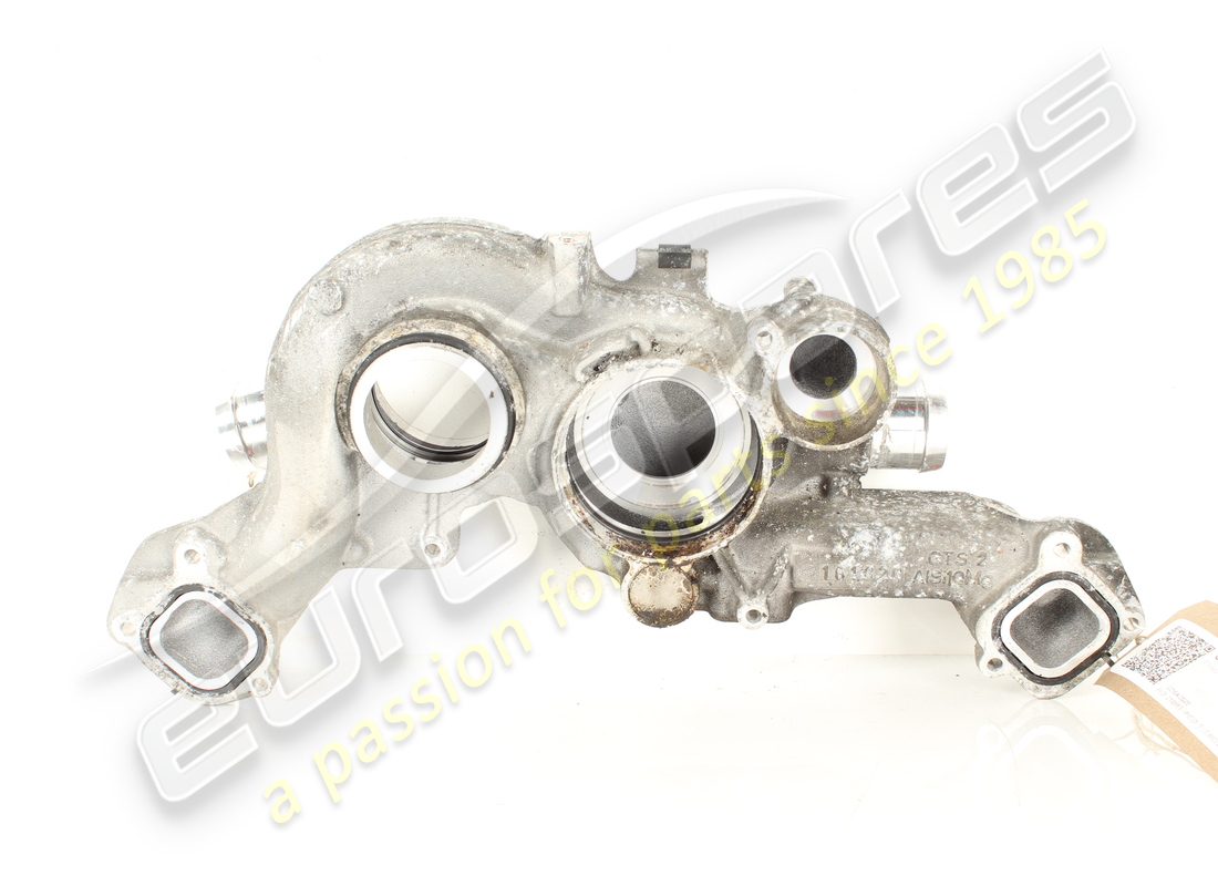 used lamborghini distributor for coolant. part number 0p2121406b (2)