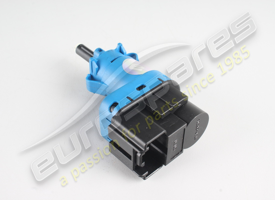 used aston martin switch-stop lamp. part number 4g433710037 (2)