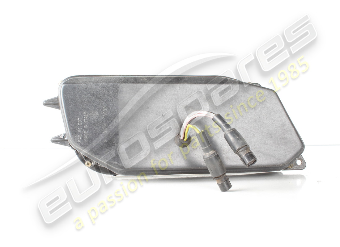 used ferrari lh front fog lamp. part number 134450 (2)