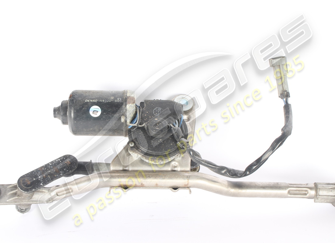 used ferrari complete windscreen wiper assembly. part number 83361700 (2)