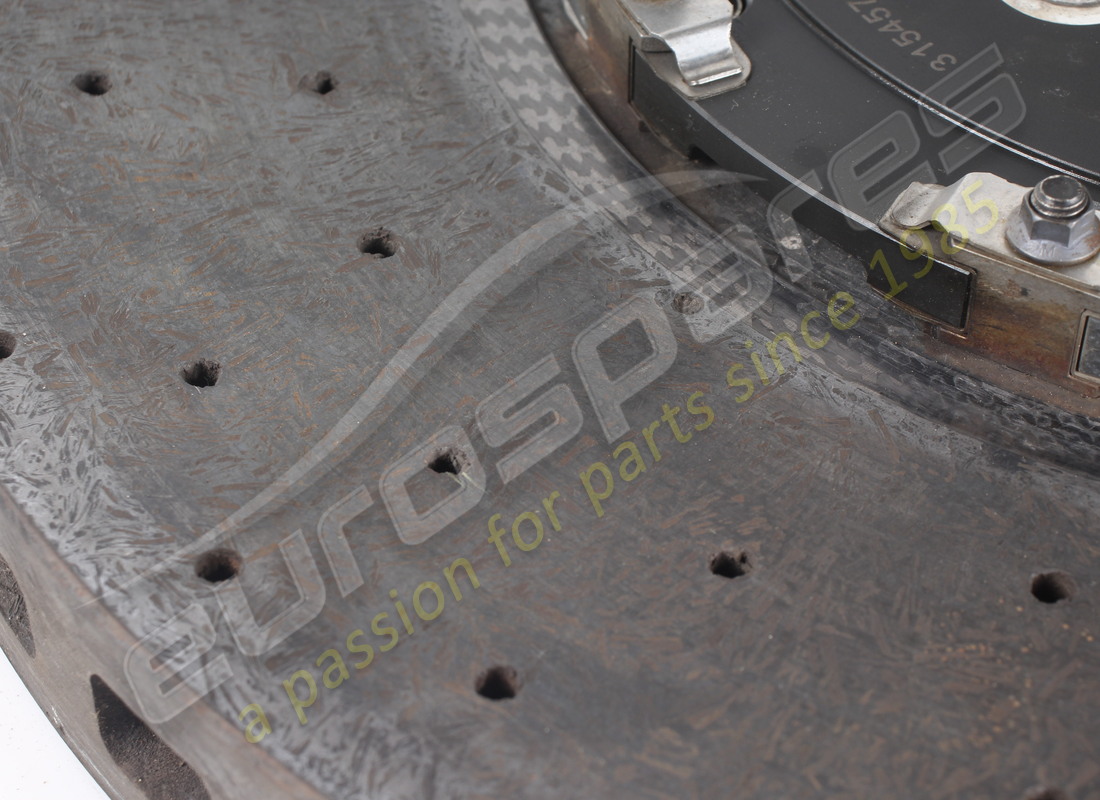 USED FERRARI FRONT BRAKE DISC. PART NUMBER 315457 (2) used ferrari front brake disc. part number 315457 (2)